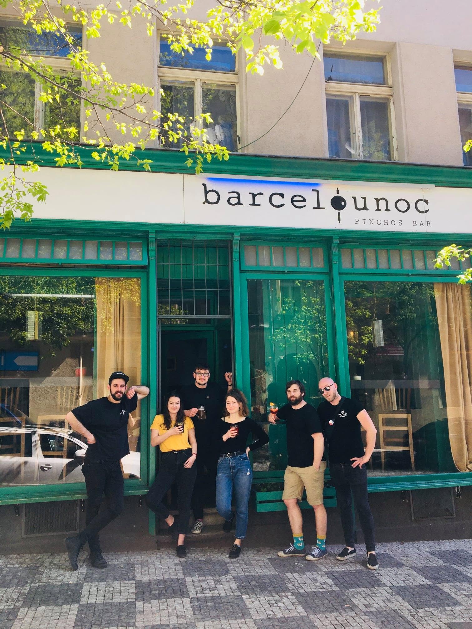 barcelounoc.cz – noční bar Praha Vinohrady